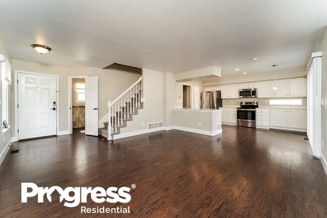 Foto del edificio - 4483 Lyndenwood Point