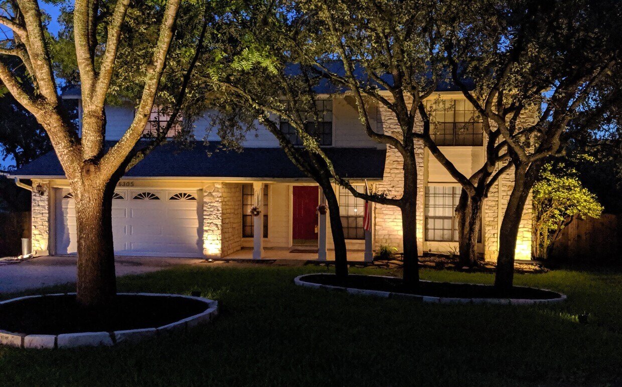 Primary Photo - 6305 Heron Dr