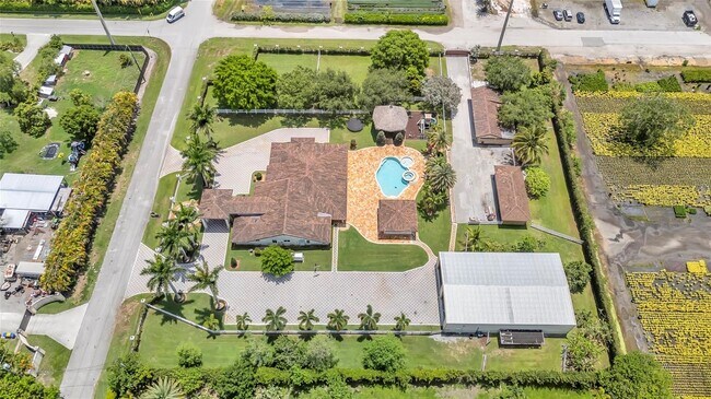 Building Photo - 6300 SW 190th Ave