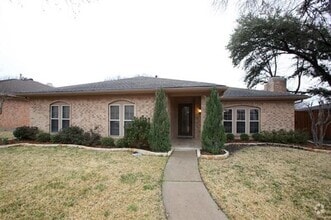 Building Photo - 3217 Dagan Dr