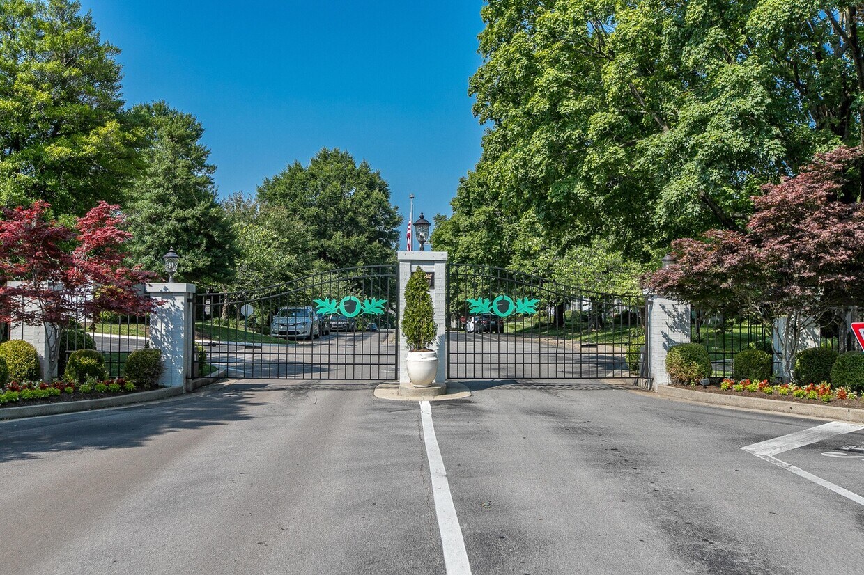 Foto principal - 395 Redding Rd