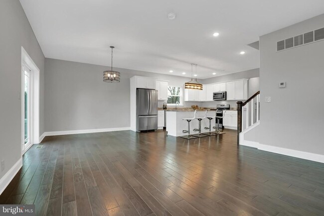 first floor - 22 Hidden Hollow Dr