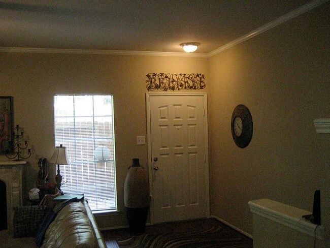 Foto del edificio - 17625 Red Oak Dr