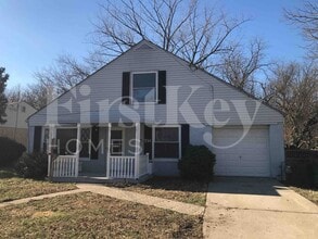 Building Photo - 2665 Barthas Pl