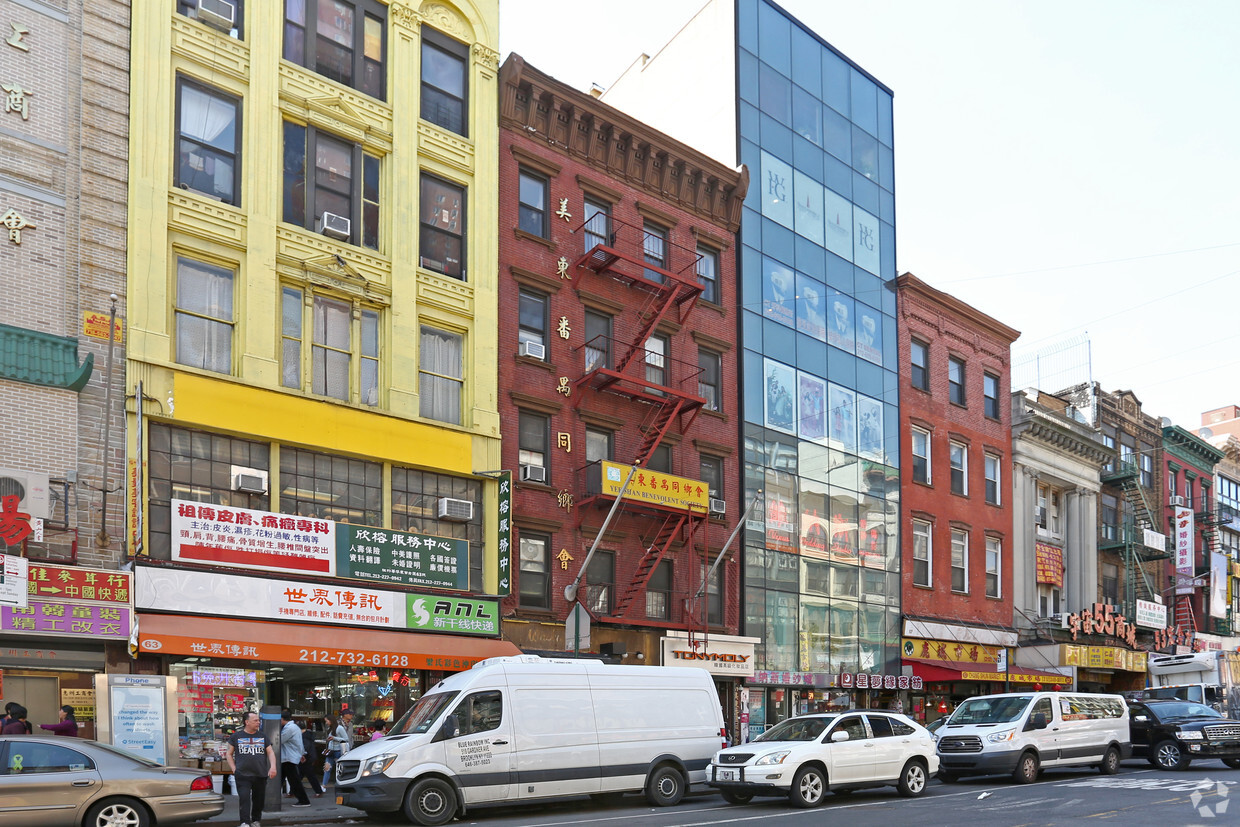 Foto del edificio - 61 E Broadway