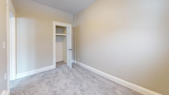 Foto del edificio - 4500 W 39th St