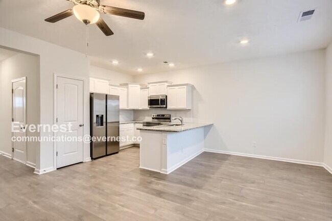 Foto del edificio - 229 Ansley Wy