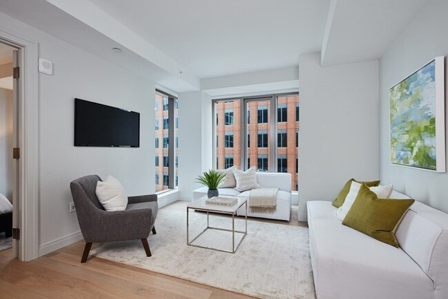 Building Photo - 135 Seaport Blvd