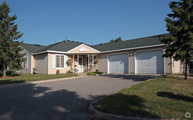 Foto del edificio - COTTAGES OF NORTH ST PAUL