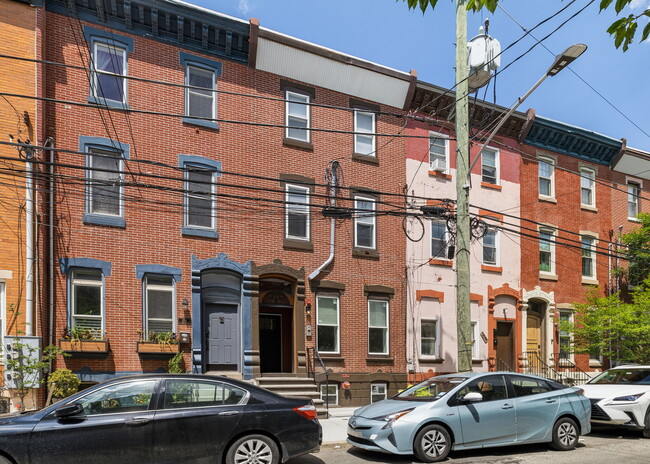 Building Photo - 856 N 19th St