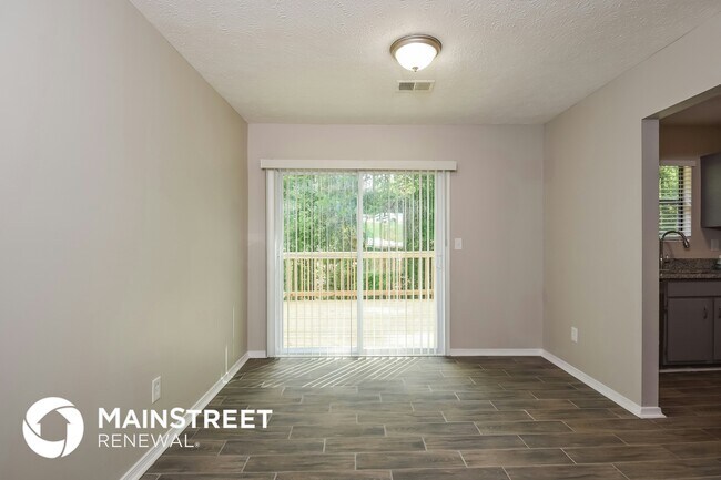 Foto del edificio - 4012 Day Trail N