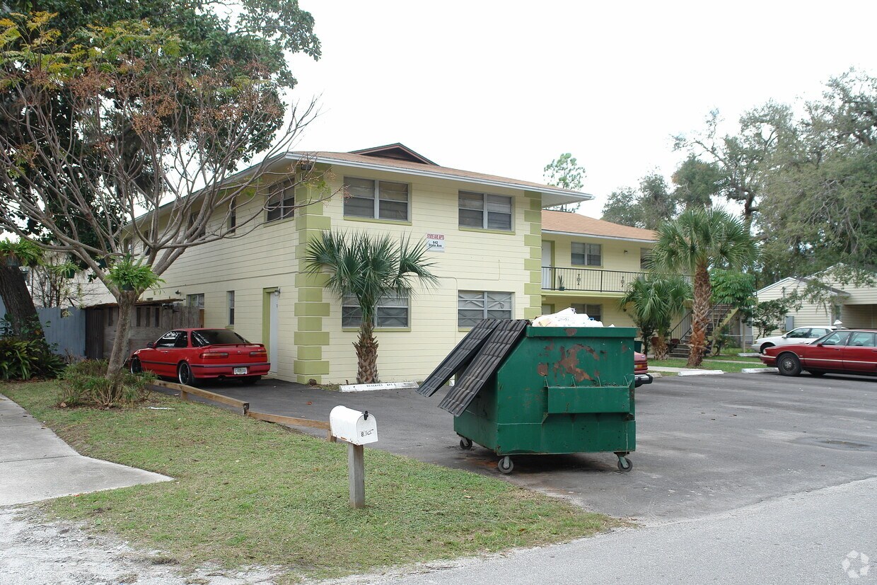 Primary Photo - 842 Carswell Ave