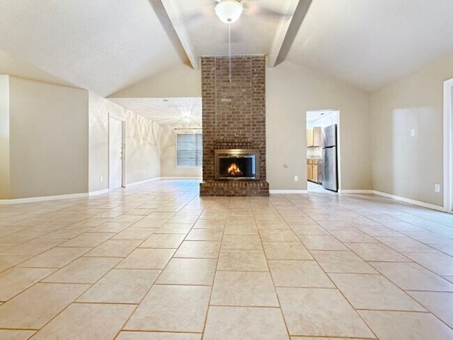 Photo - Northwest Crossing Neighborhood. House