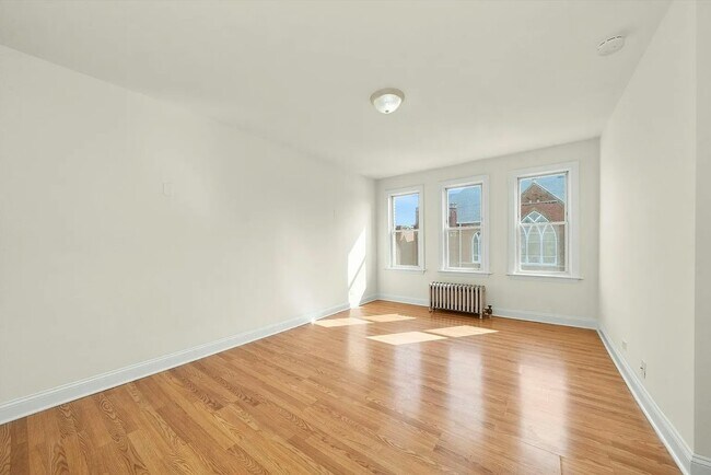 Building Photo - 2600-2601 North Kimball Avenue, Unit 208