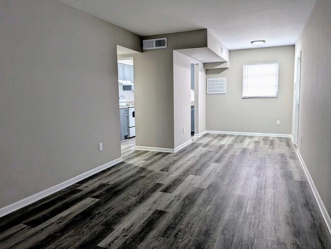 311 Como 2nd floor 1 bedroom - Davis Islands Apartments