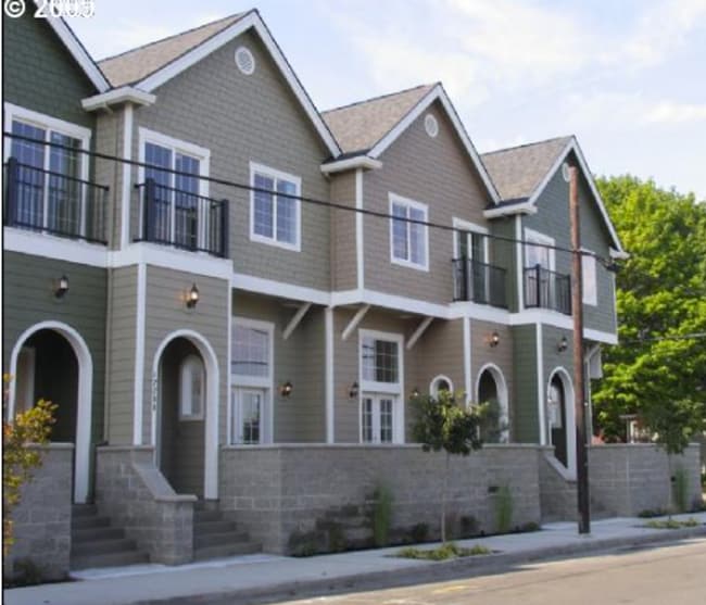 Charming 2BD 2BA Home In Beaverton!! - Charming 2BD 2BA Home In Beaverton!!