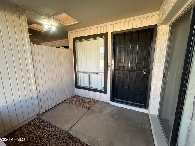 Foto del edificio - 195 N Cottonwood St