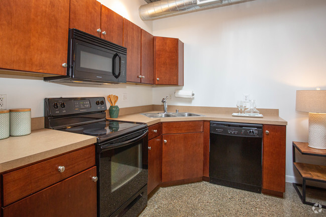 1BR, 1BA - Artek Lofts