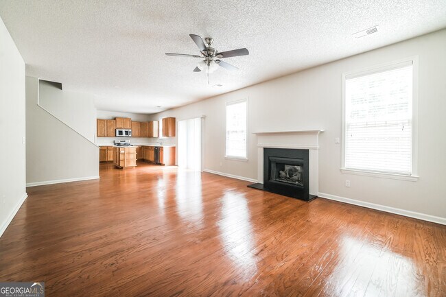 Building Photo - 4475 Feather Way