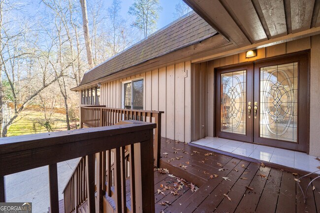 Foto del edificio - 3926 Clubland Dr