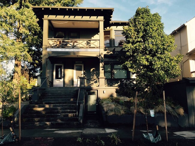 Front of Building - 4634 NE Garfield Ave