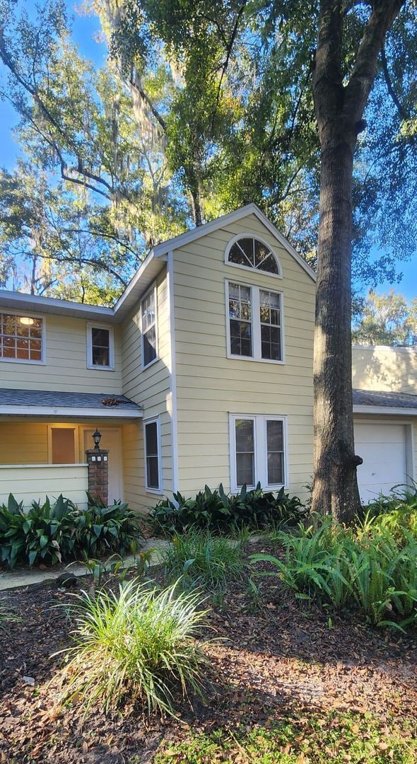 Photo - 413 NW 48th Blvd House