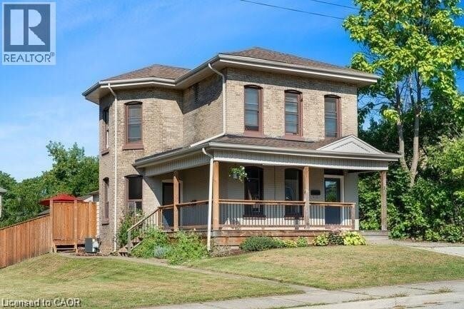 Building Photo - 30 Brock St
