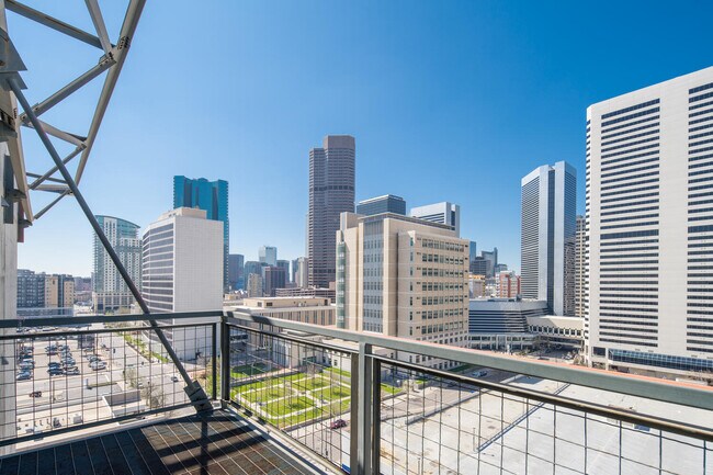 Foto del edificio - 2020 Arapahoe St