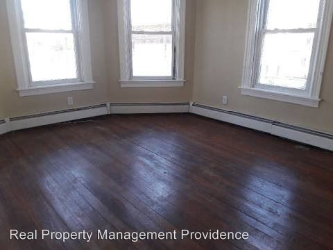 Building Photo - 1034 Mineral Spring Ave