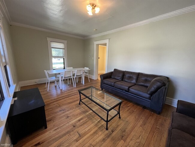 Building Photo - 12 br, 4 bath House - 1102 Prospect St