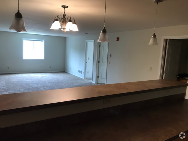 Building Photo - 4220 S 164th St