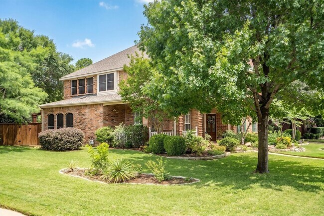 Building Photo - 4705 Largo Dr