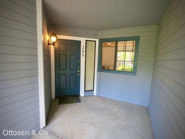 Building Photo - 2 br, 2 bath House - 280 Evergreen Ct