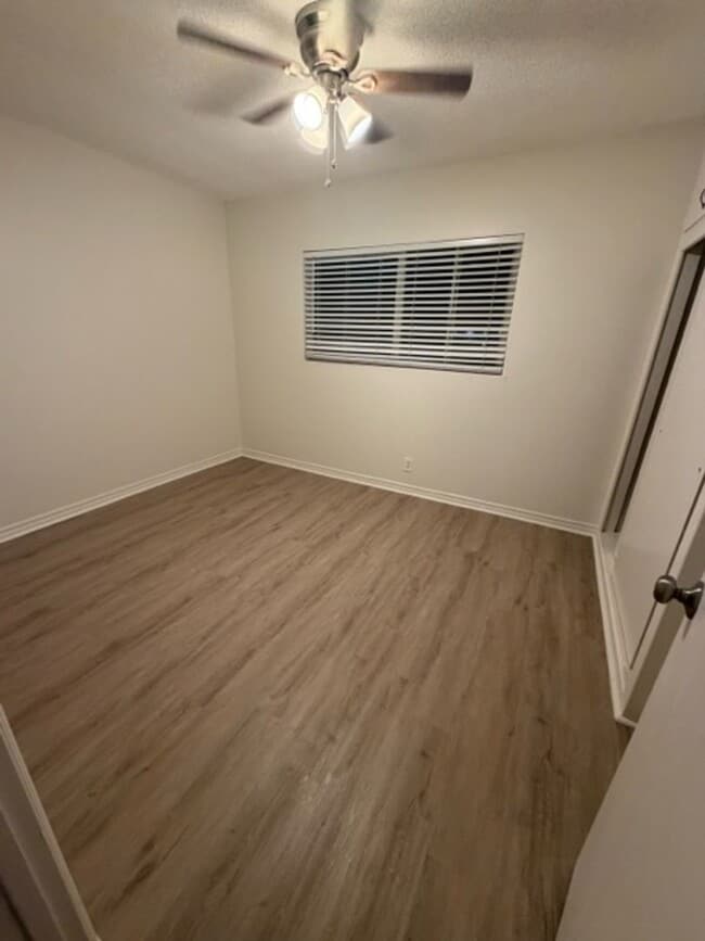 Foto del edificio - 1 BDRM, 1 BA AVAILABLE!