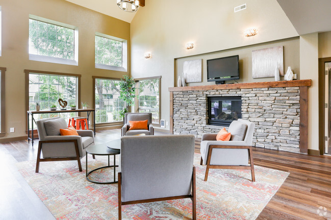 Interior Photo - Overlook at Murrayhill Apartments