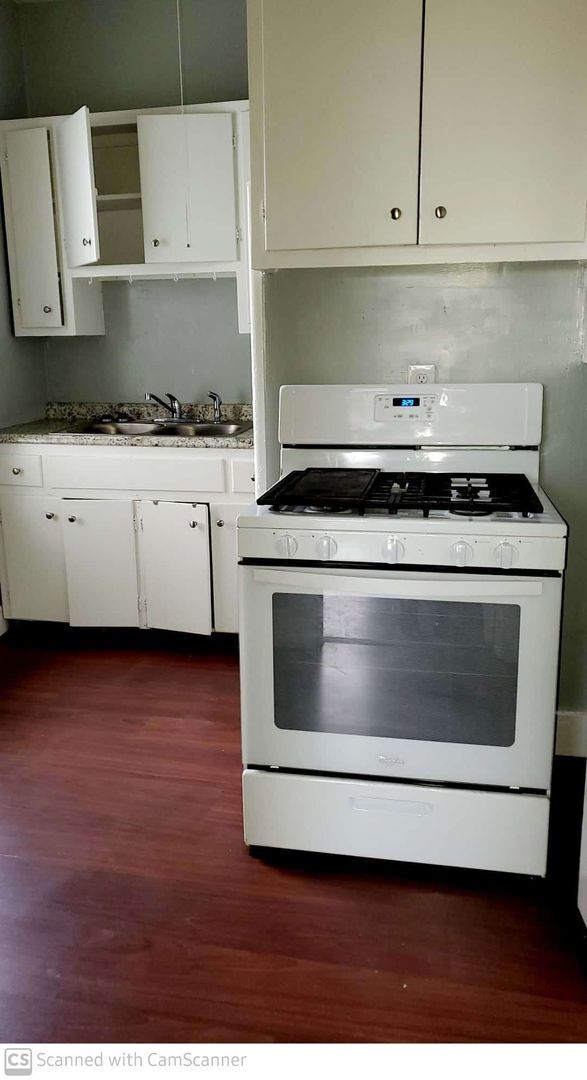 Foto del edificio - 2200 E 5th St