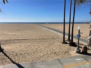 Building Photo - 1140 W Oceanfront