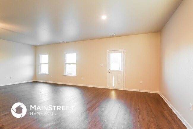 Foto del edificio - 1001 Pilgrim Ln