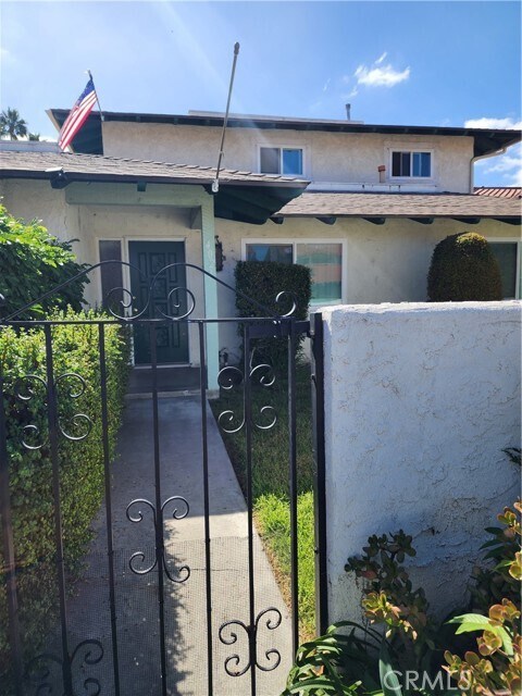 Foto principal - 402 W Kelly Ave
