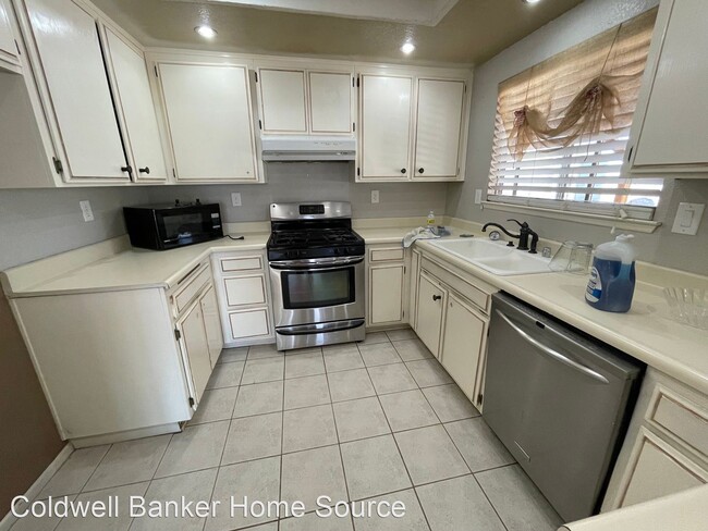 Building Photo - 3 br, 2 bath House - 20972 Del Oro Rd