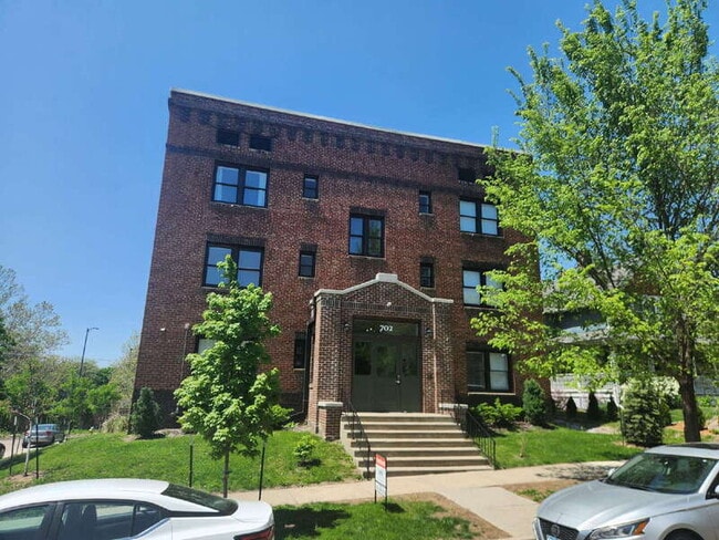 Foto del edificio - 702 20th St