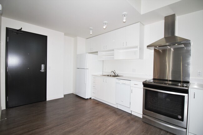 Loft Kitchen - Ice House Midtown