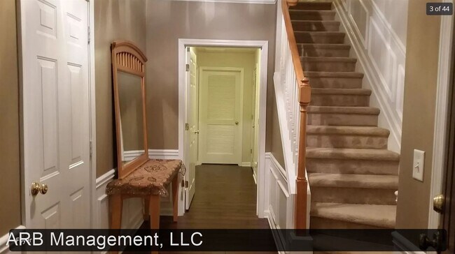 Building Photo - 3 br, 4 bath House - 3423 Lathenview Court