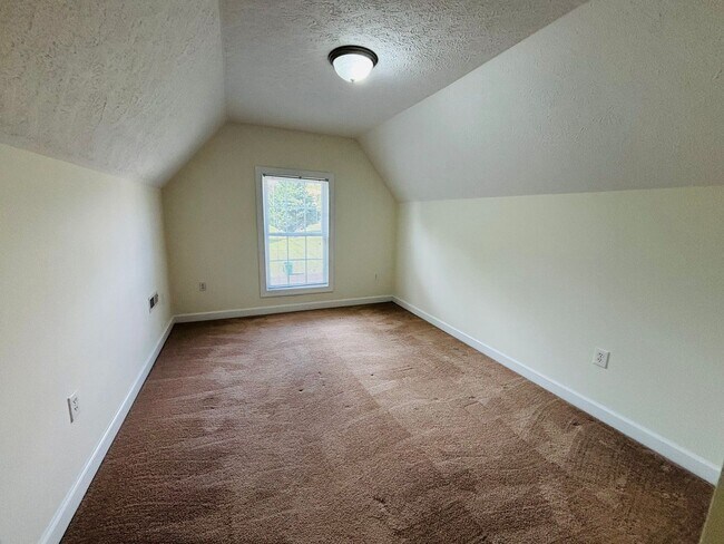 Foto del edificio - 1030-1060 - Elk Drive