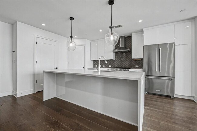 Foto del edificio - 788 West Marietta St NW