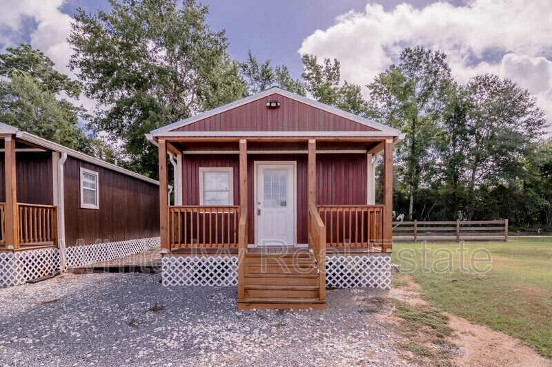 210 H Pickens Rd, Onalaska, TX 77360 House for Rent in Onalaska, TX