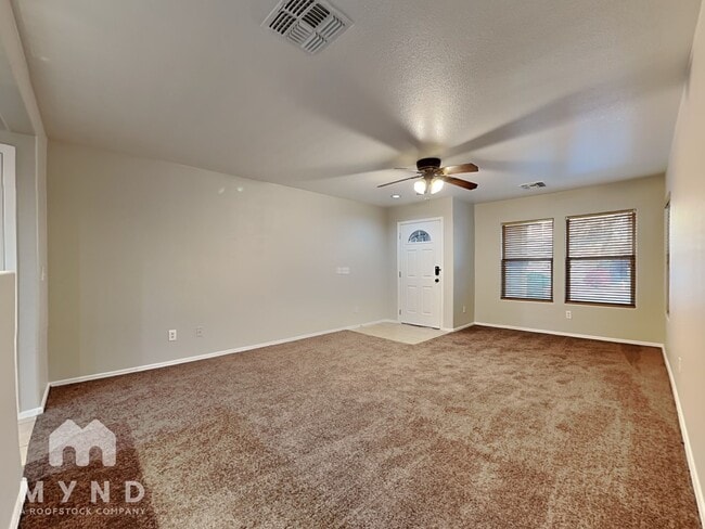 Building Photo - 6327 W Branham Ln