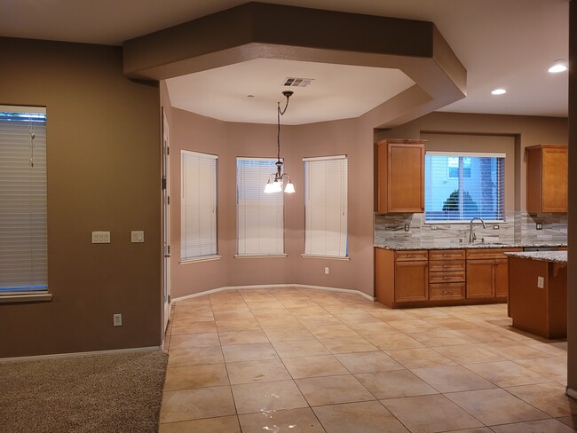 Building Photo - 3721 White Lion Ln
