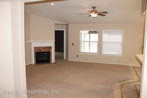 Building Photo - 290 Idlewild Dr