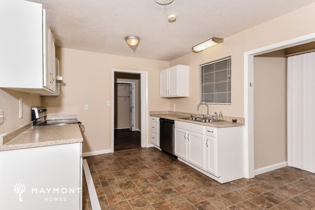 Building Photo - Spacious 4 Bedroom Home in Augusta, GA